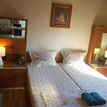 Diana Guesthouse Veliko Tarnovo Ngoại thất bức ảnh